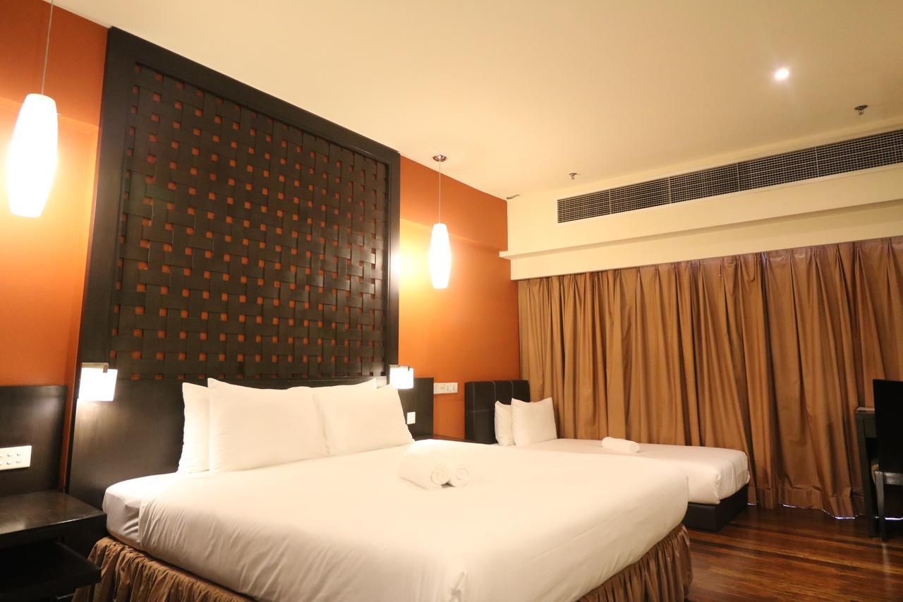 Millennium Suite At Pyramid Tower Petaling Jaya Buitenkant foto